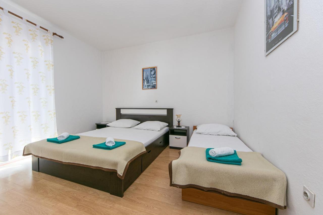 Apartments With A Parking Space Gradac, Makarska - 14708 エクステリア 写真